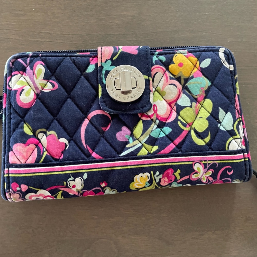 Vera Bradley wallet